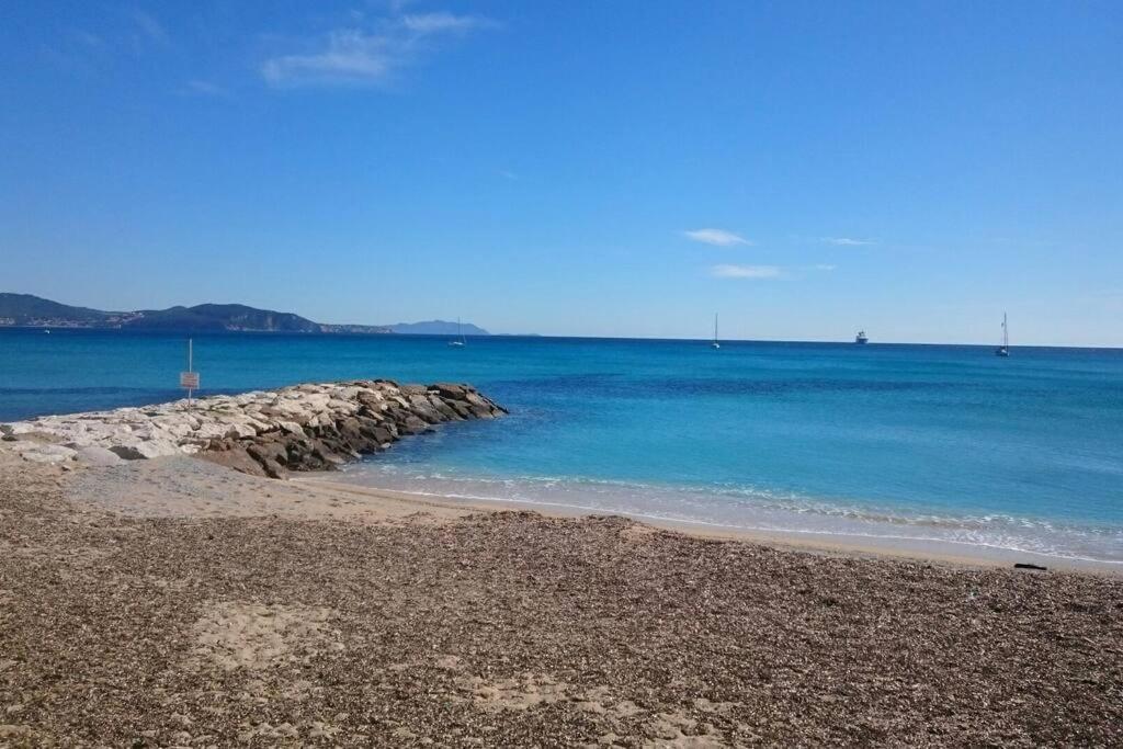 T3 Sur La Plage Vue Feerique Mer,Wifi, Parking Inclus , Clim 라시오타 외부 사진